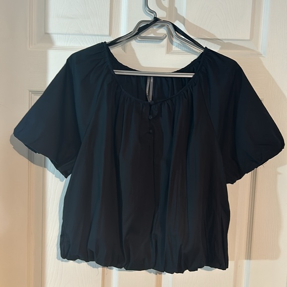 NWT ladies black size Large short sleeve peasant Blouse by Anthropologie - Picture 6 of 13
